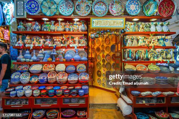 souvenir, ceramics,  shop grand bazaar, istanbul, turkey - arabic calligraphy stock pictures, royalty-free photos & images
