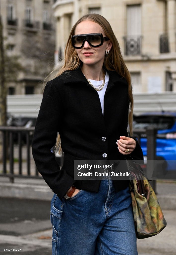 Street Style - Paris Fashion Week - Womenswear Spring/Summer 2024 - Day Nine