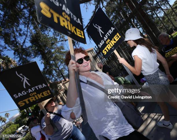 Rebecca Wisocky joins the picket line outside Warner Bros. Studios on October 04, 2023 in Los Angeles, California. The WGA has reached a deal with...