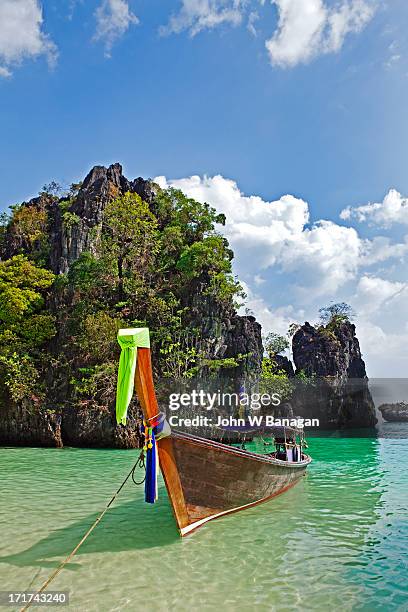boat on hong island, krabi, thailand - koh poda stock pictures, royalty-free photos & images