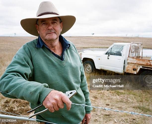 australian farmer - australian farmer stockfoto's en -beelden