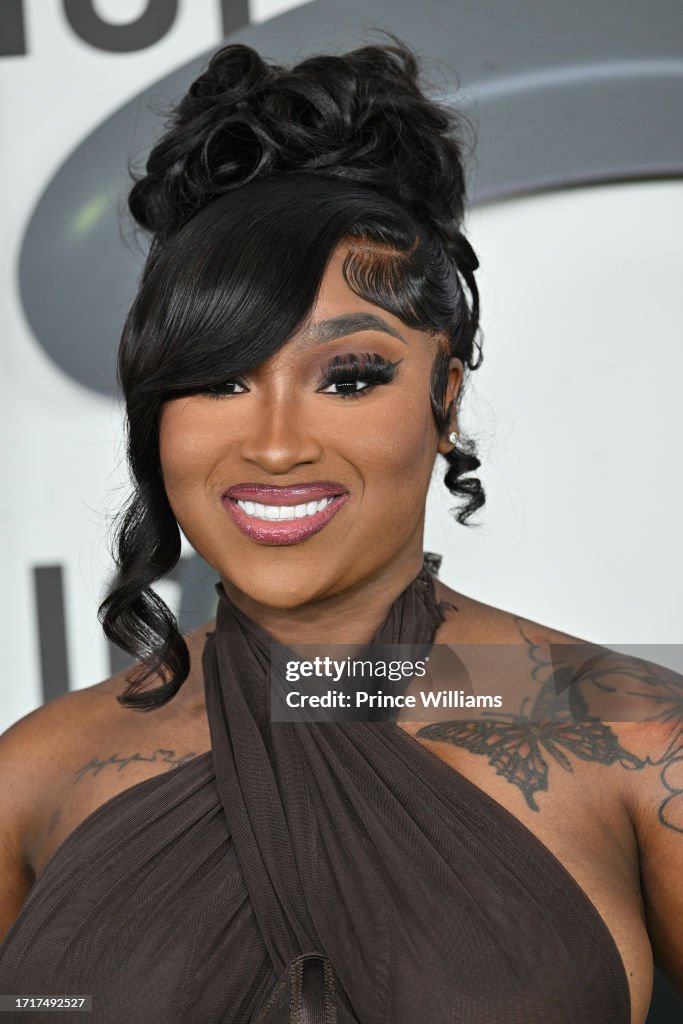 Erica Banks attends BET Hip Hop Awards 2023 at Cobb Energy Performing Erica Banks attends BET Hip Hop Awards 2023 at Cobb Energy Performing