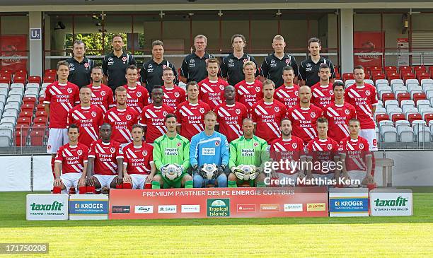 Team leader Andre Rohbock, goalkeeper coach Ronny Zeiss, assistant coach Uwe Speidel, head coach Rudi Bommer, fitness coach Matthias Grahe,...