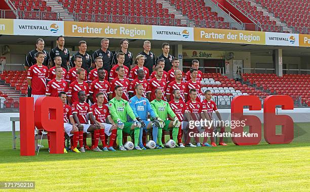 Team leader Andre Rohbock, goalkeeper coach Ronny Zeiss, assistant coach Uwe Speidel, head coach Rudi Bommer, fitness coach Matthias Grahe,...