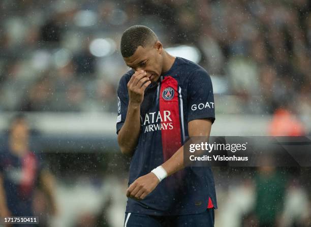 Kylian Mbappe of Paris Saint-Germain looks dejected during the UEFA Champions League match between Newcastle United FC and Paris Saint-Germain at St....