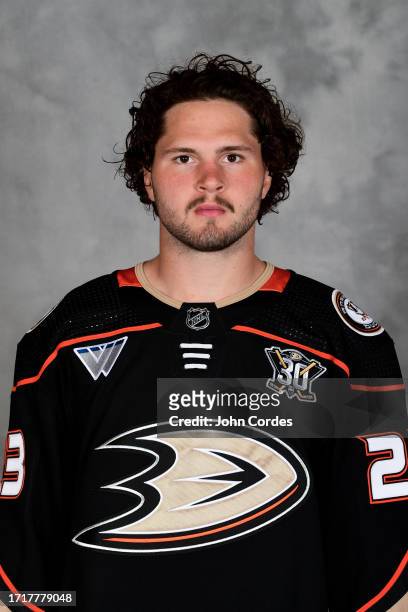 Mason McTavish of the Anaheim Ducks poses for his official headshot for the 2023-2024 season on September 14, 2023 at Great Park Ice in Irvine,...
