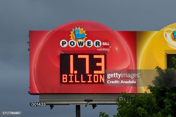 Powerball Led Sign 139 Powerball Sign Stock Photos, High-Res Pictures, and Images - Getty ...