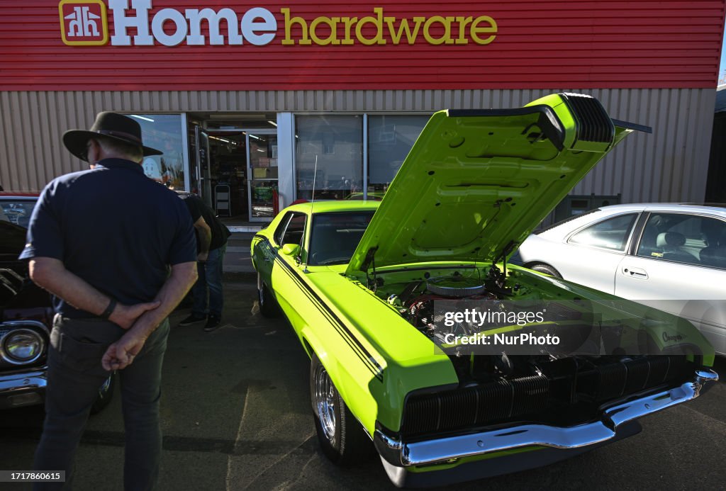 Smoky Lake Vintage Car Show