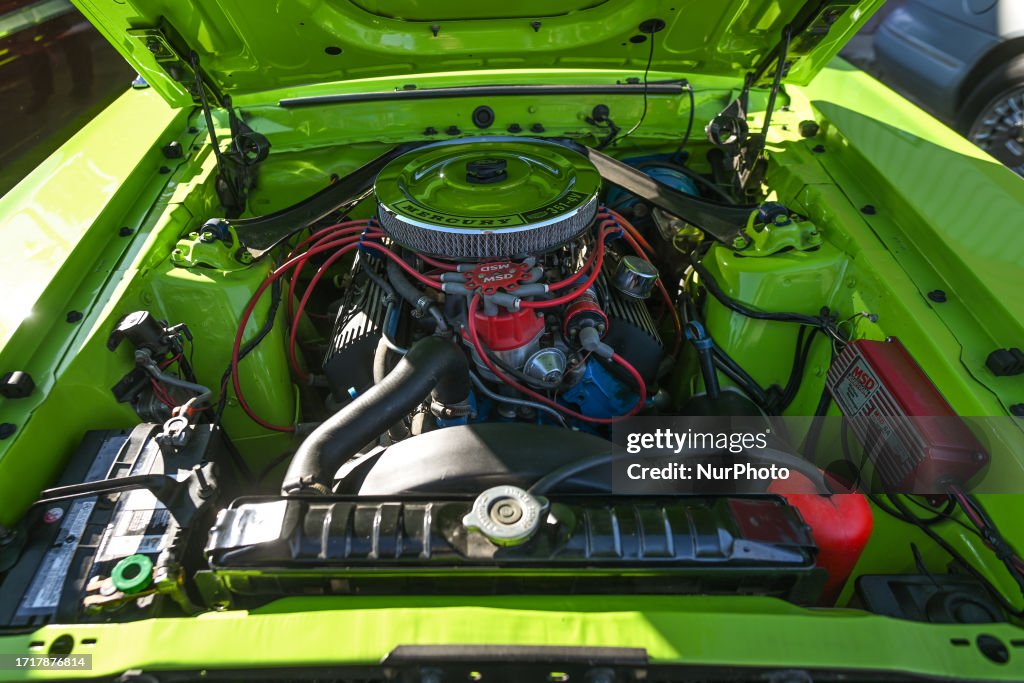 Smoky Lake Vintage Car Show
