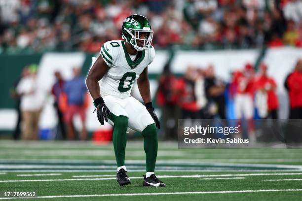 Adrian Amos of the New York Jets defends in pass coverage during an NFL football game against the Kansas City Chiefs at MetLife Stadium on October 1,...