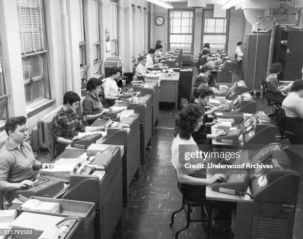 Tamulating Machine 66 Tabulating Machine Stock Photos, High-Res Pictures, and Images ...