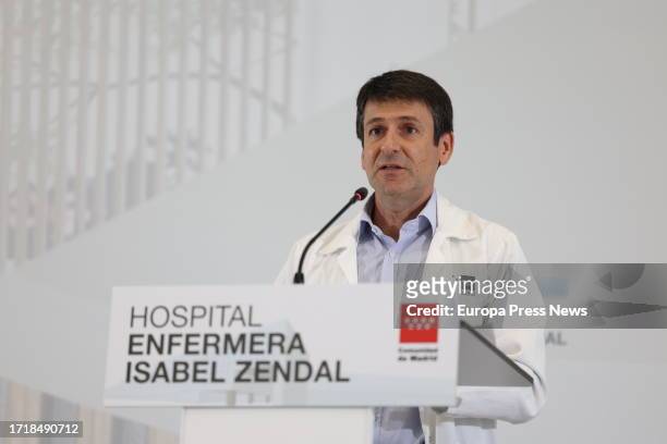 The director of the Zendal Hospital, Rodolfo Romero Pareja, during the presentation of the new healthcare projects that will house the Enfermera...
