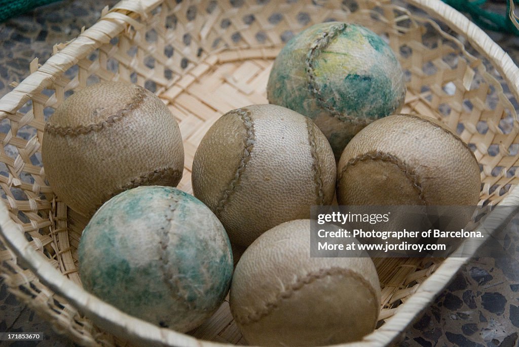 Pelotas de frontón para jugar a cesta punta.