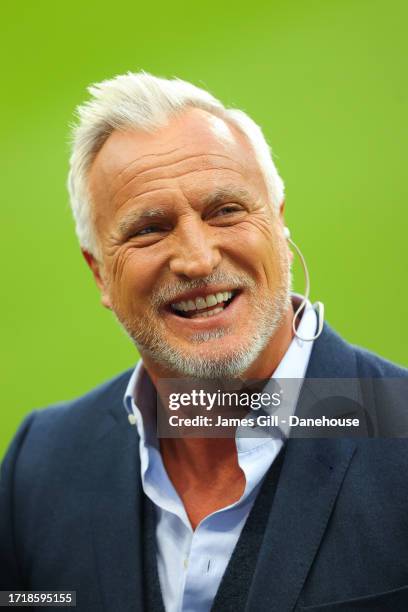 2 021 David Ginola Photos High Res Pictures Getty Images 2-021-david-ginola-photos-high-res-pictures-getty-images