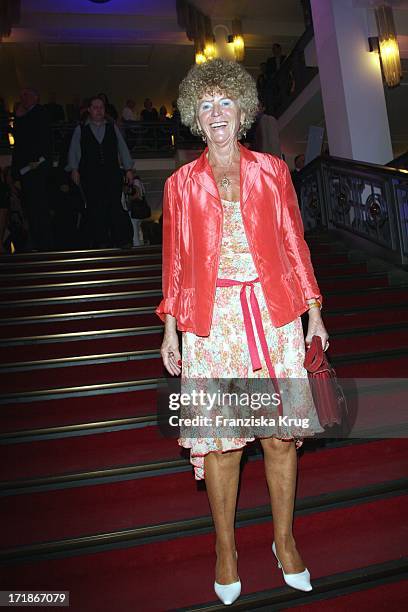 Ottilie Krug at the anniversary gala to "25 Years of New FriedrichstadtPalast" In Berlin