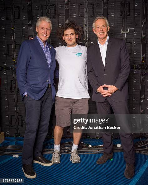 NASSAU, BAHAMAS - Bill Clinton, Sam Bankman-Fried and Tony Blair pose