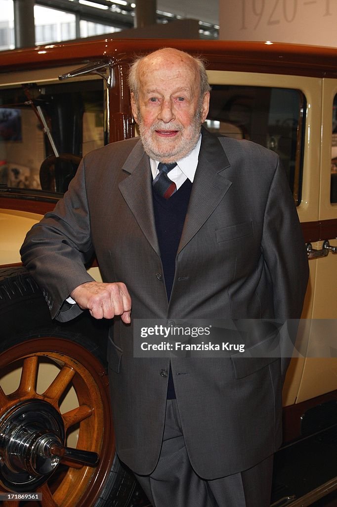 Wolfgang Spier at the ceremony