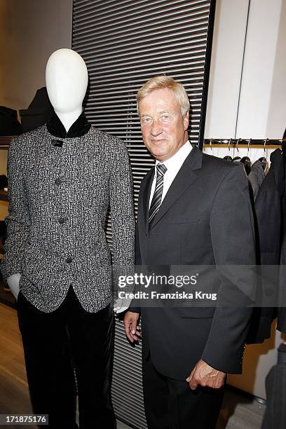 Ole von Beust at The Opening Of Giorgio Armani and Emporio Armani boutiques in the High bleaching in Hamburg