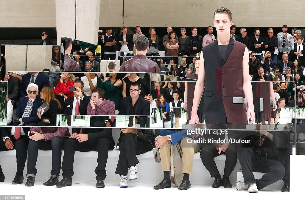 Dior Homme : Front Row - Paris Fashion Week - Menswear S/S 2014