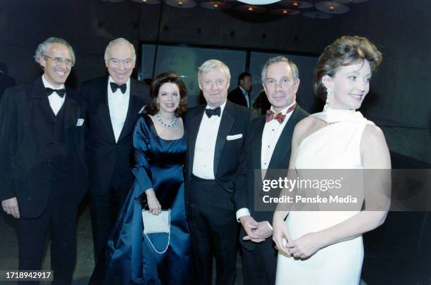 Guest, Leonard Lauder, Wendy Goldberg, guest, Mike Bloomberg, and Ann Sutherland Fuchs attend a benefit preview of exhibit "The Warhol Look" at the...