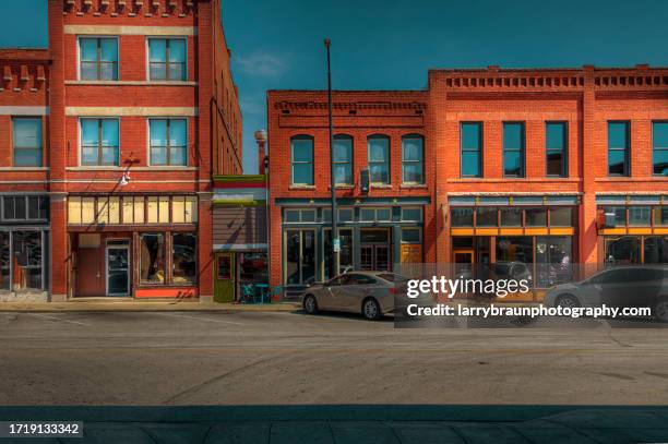 facades on east walnut street - springfield missouri stock pictures, royalty-free photos & images