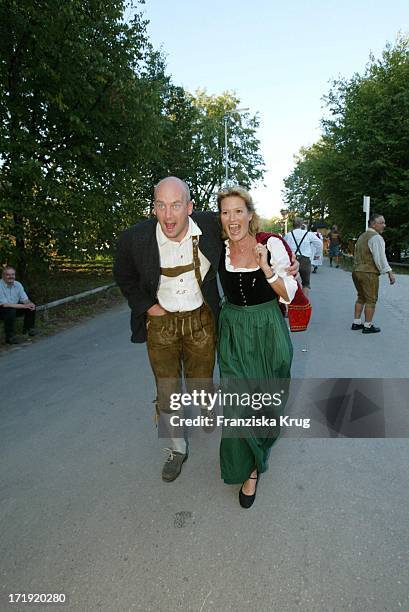 Suzanne Von Borsody Mit Freund Jens Schniedenharn Bei "Cooking For Friends" Im Hippodrom .