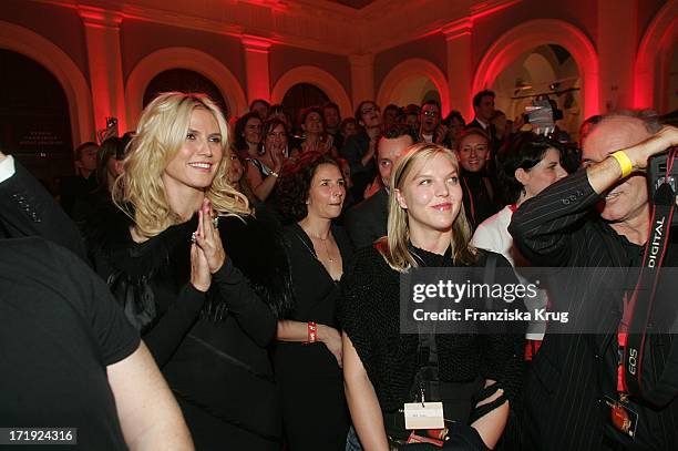 Heidi Klum Bei "Tribute To Bambi" Zugunsten Der "Elterninitiative Hiv Betroffener Kinder E.V" In Der Handelskammer In Hamburg