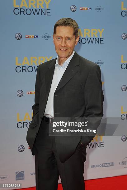 Udo Schenk Bei Der Premiere Des Films Larry Crowne Im Cinestar Sony Center In Berlin