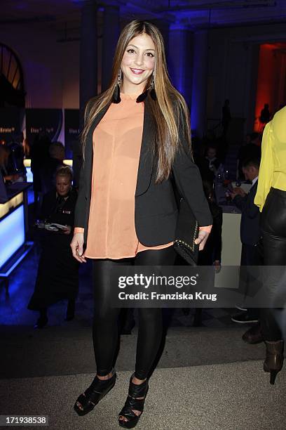 Arzu Bazman Bei Der Ard Blue Hour Opening Party Im Museum Für Kommunikation In Berlin