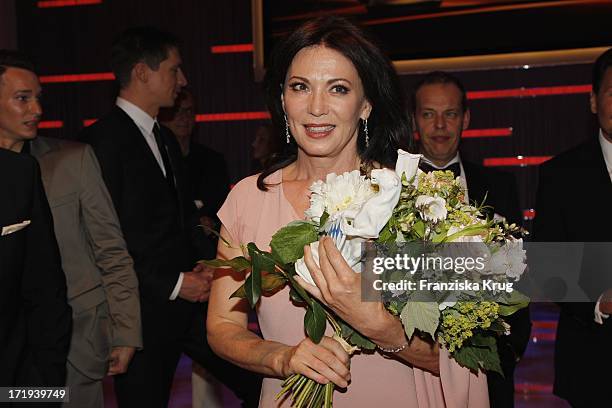 Iris Berben Bei Der Verleihung Des Bayerischen Fernsehpreis In München 100611