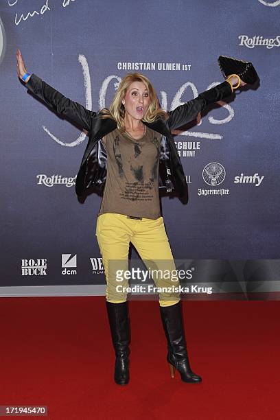 Natalie Langer Bei Der Premiere Des Films "Jonas" In Berlin