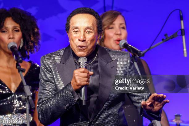 Smokey Robinson performs onstage at the The UCLA Department of Neurosurgery Visionary Ball Honoring Byron Allen, Johnese Spisso, MPA and Erika Kort...