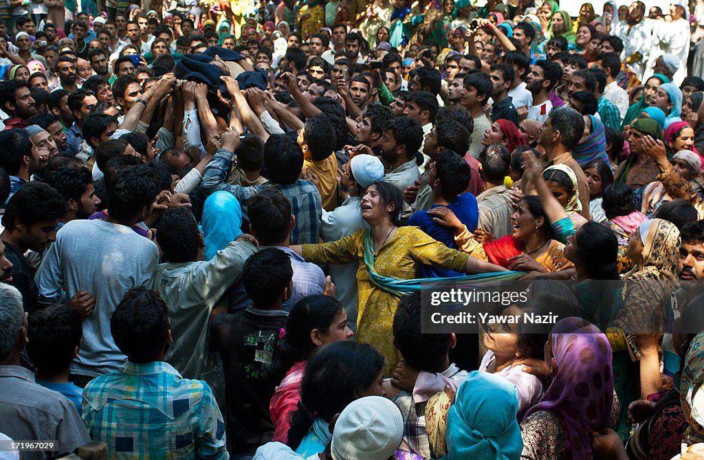 Two Kashmiri Civilians Killed By Indian Army Mourned