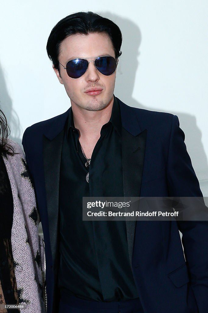 Yves Saint Laurent : Front Row - Paris Fashion Week - Menswear S/S 2014