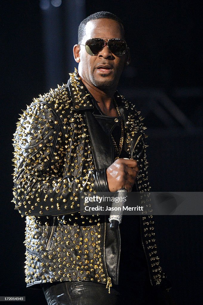 2013 BET Awards - Show