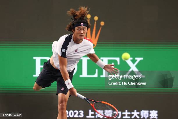 Zhang Zhizhen of China competes against Tomas Martin Etcheverry of Argentina on Day 5 of 2023 Shanghai Rolex Masters at Qi Zhong Tennis Centre on...