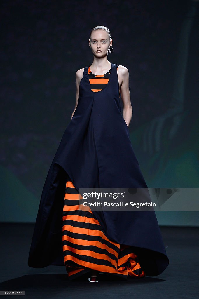 Christian Dior: Runway - Paris Fashion Week Haute-Couture F/W 2013-2014