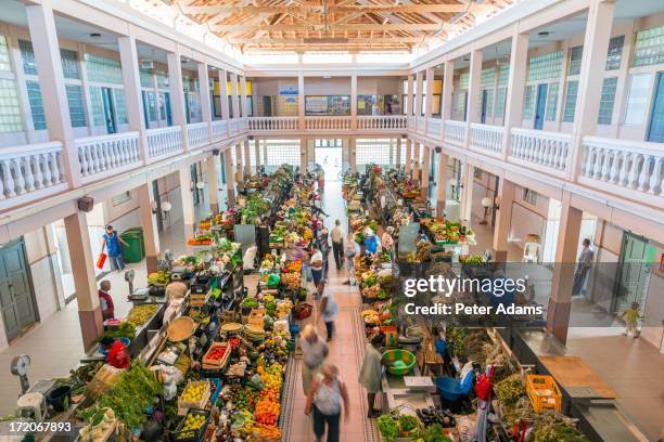 municipal market, mindelo, sao vicente, cape verde - cabo verde imagens e fotografias de stock