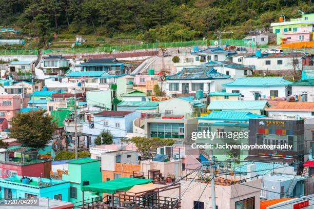 gamcheon culture, a vibrant neighbourhood in busan, south korea - south gyeongsang province stockfoto's en -beelden