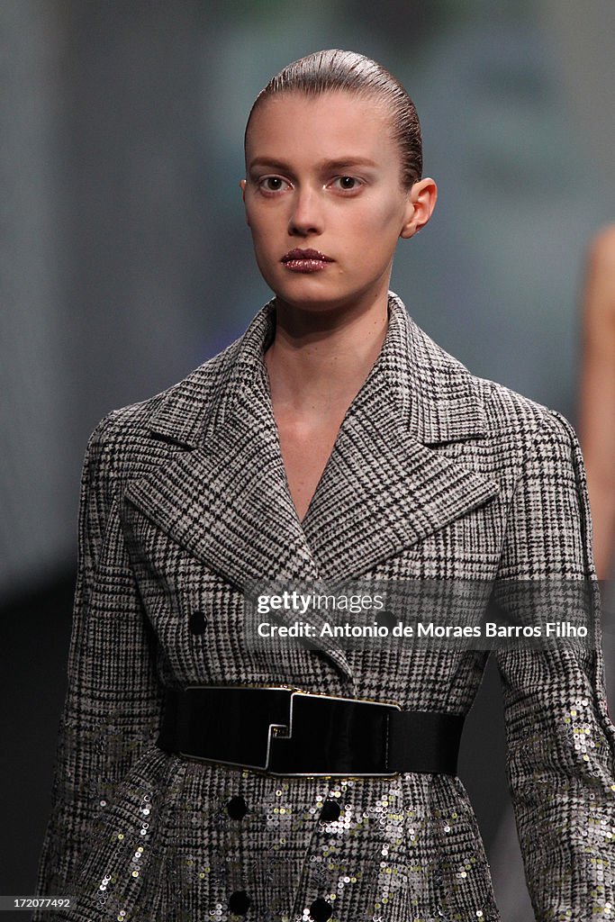 Christian Dior: Runway - Paris Fashion Week Haute-Couture F/W 2013-2014