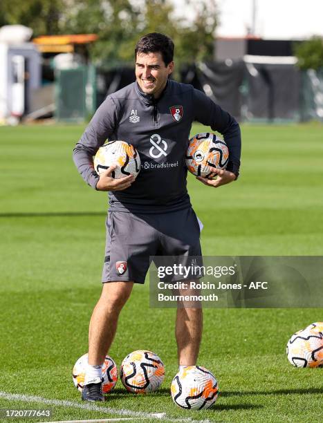 Head Coach Andoni Iraola of Bournemouth during a training session at Vitality Stadium on October 06, 2023 in Bournemouth, England.