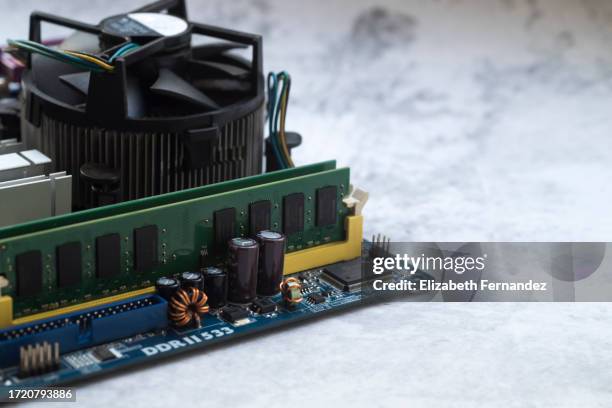 Computer Modules Photos and Premium High Res Pictures - Getty Images