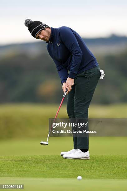 Nacho Elvira of Spain putts on the seventh green during Day Two of the Alfred Dunhill Links Championship at the Old Course St. Andrews on October 06,...