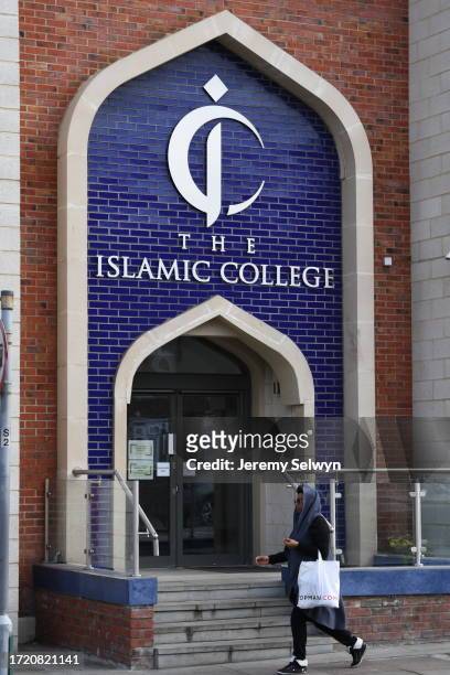 The Islamic College On Harlesden Road. .Harlesden Road Where The Terror Raid Happened Last Night:.Witnesses Today Told How Gunfire Rang Out As Police...