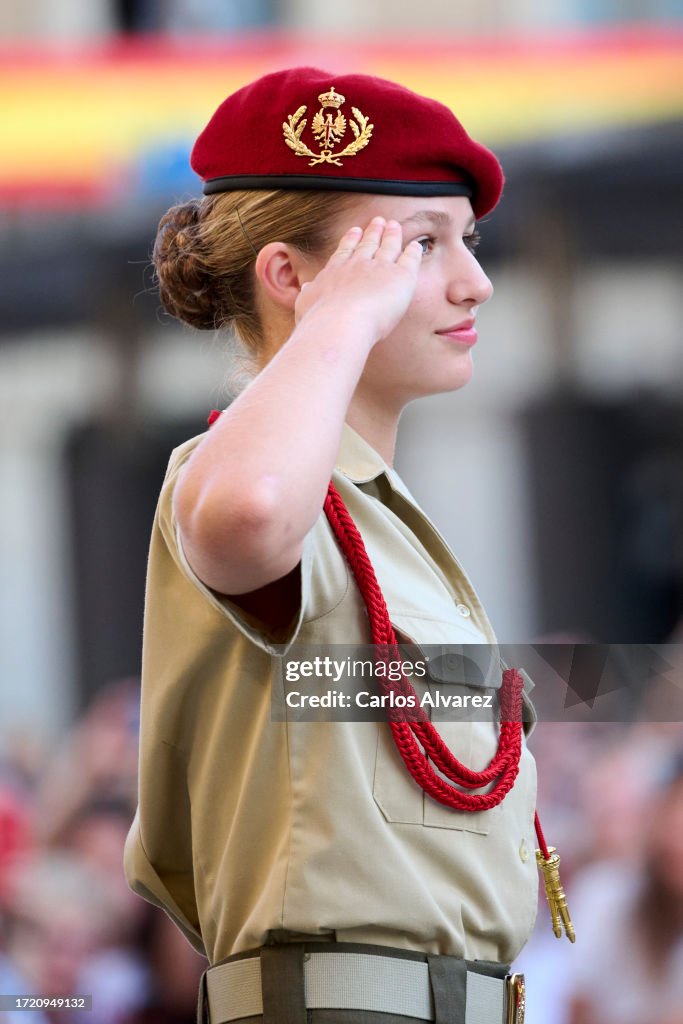Princess Leonor Lays A Wreath Before The Statue Of The Virgin Of Pilar