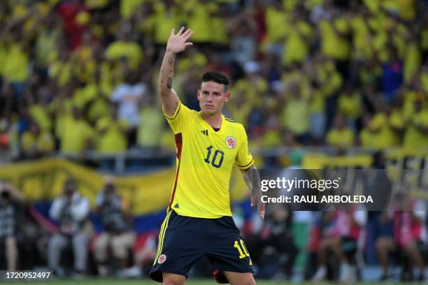 Colombia's midfielder James Rodriguez waves at the crowd as he leaves the field during the 2026 FIFA World Cup South American qualification football...