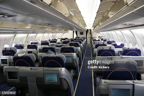 airliner passenger cabin - ekonomiklass bildbanksfoton och bilder