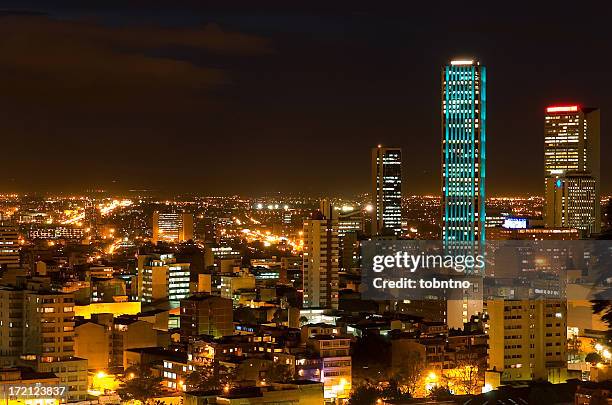 colpatria tower: turqouise - bogota 個照片及圖片檔