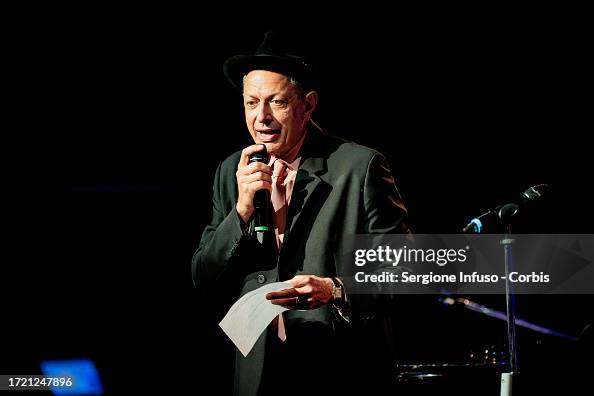 Jeff Goldblum Performs In Milan Jeff Goldblum Performs In Milan