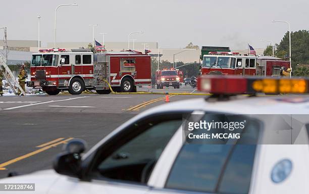 fire engines, emergency vehicle, and police car at a rescue - disaster relief stock pictures, royalty-free photos & images